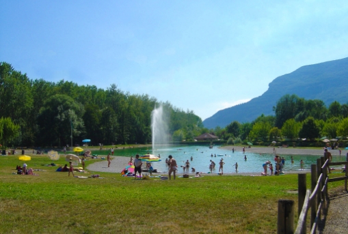 Baignade au plan d’eau de Serrières-en-Chautagne