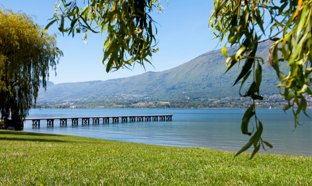 Le camping, le Clairet, camping près du Lac du Bourget, propose des offres spéciales curistes